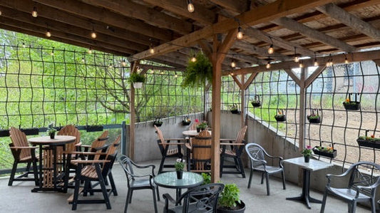 Join us for summer evenings on the patio 🎉